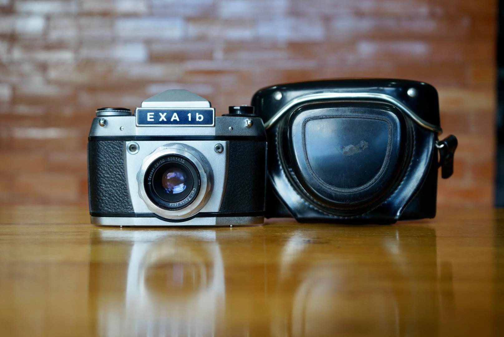 EXA-1b CARL ZEISS JENA Q1 TESSAR 50MM.F2.8