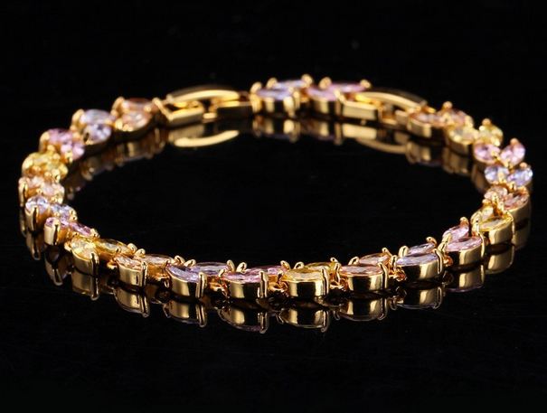 สร้อยข้อมือทอง สร้อยข้อมือฝัง เพชร พลอย CZ AAA คริสตัลแท้ ออสเตเรีย แวววาว สวยงาม อัญมณีหลากสี เรียงสลับกัน เสริมบารมีให้กับ ผุ้สวมใส่ 415095