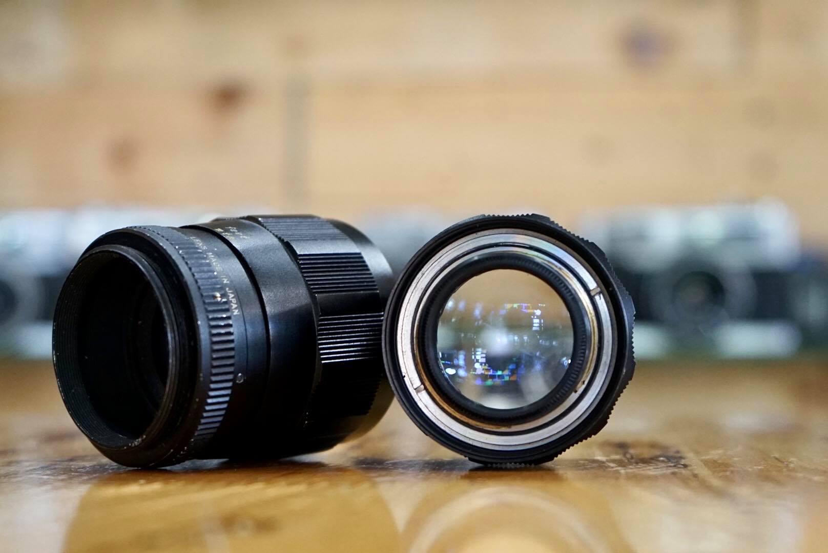 SANKYO KOKI JAPAN KOMURA 105MM.F3.5 M42 MOUNT