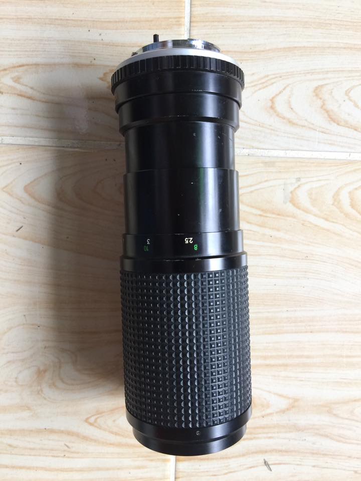MINOLTA MC ZOOM ROKKOR 100-200MM. F5.6 MD MOUNT