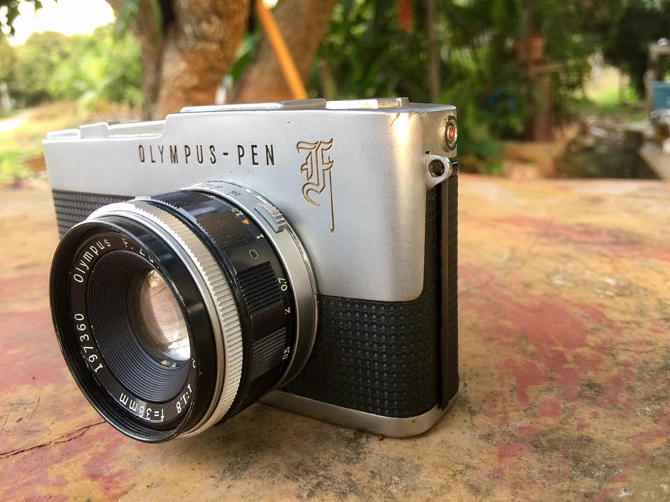 OLYMPUS PEN-F OLYMPUS F. ZUIKO AUTO-S 38MM. F1.8