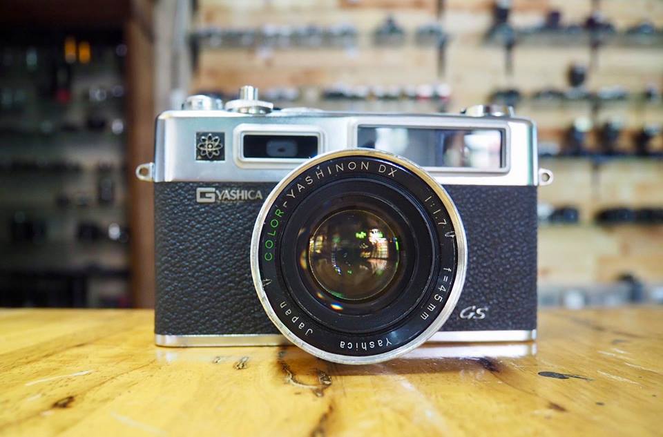 YASHICA ELECTRO 35 GS COLOR YASHINON-DX 45MM.1.7