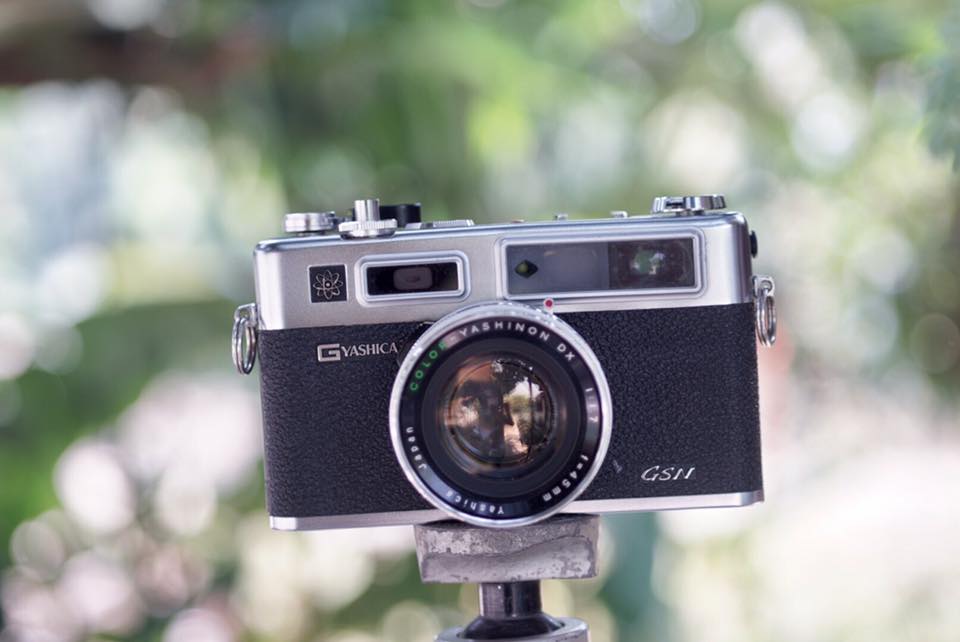 Yashica Electro 35 GSN COLOR YASHINON DX 45MM. F1.7