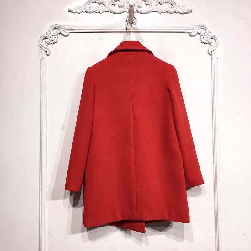 เสื้อโค้ท เสื้อกันหนาว เนื้อผ้าสักหลาดวูล สีเทา แต่งกระดุมสองแถว แบรนด์ chee collection