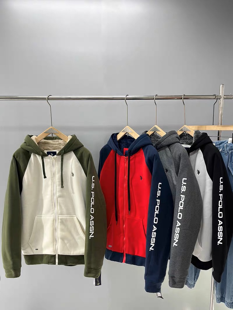 u.s polo assn. เสื้อฮู้ด เสื้อวอร์ม เสื้อกันหนาว สีทูโทน แบรนด์ U.S.Polo Ass. สินค้าหลุดโรงงาน จำนวนจำกัดคะ M/L/XL สำเนา สำเนา สำเนา เขียว