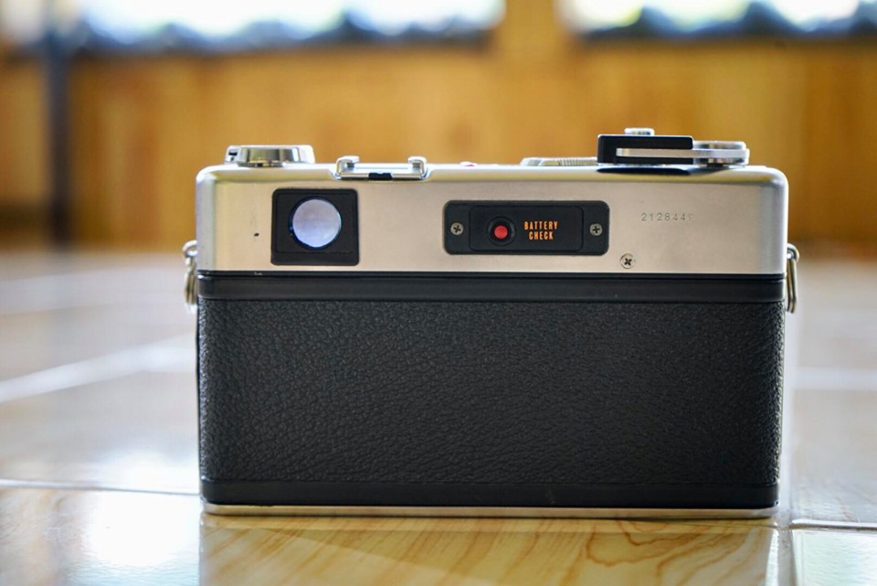 YASHICA ELECTRO 35GSN YASHICA COLOR-YASHINON DX 45MM.F1.7