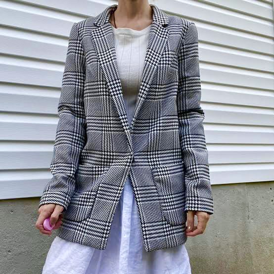 เสื้อโค้ท เสื้อคลุม ทรงสูท ลายตารางเทาดำ เสื้อคลุม เบลเซอร์ Blazer check ❄️แบรนด์✨H&M✨ แท้💯% แบรนด์ H&m