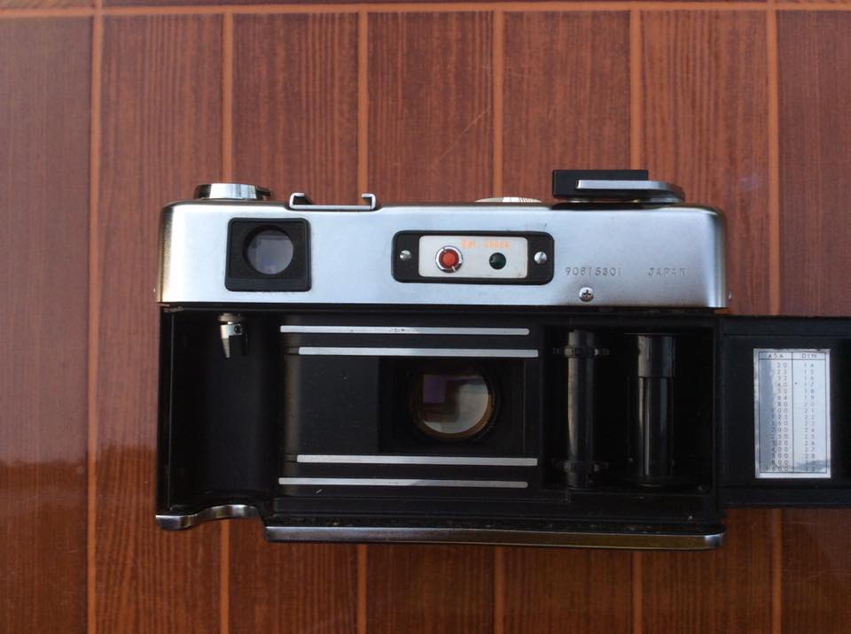 Yashica. Electro. 35 Yashinon DX 45mm.F1.7