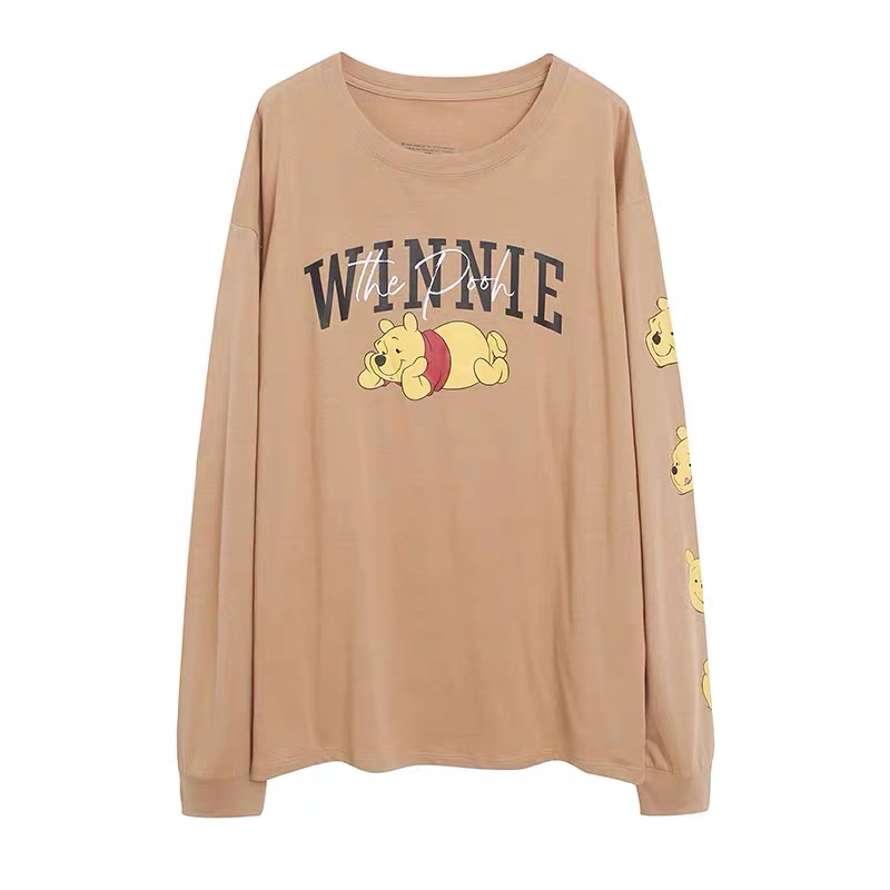 เสื้อวอร์ม สเวตเตอร์ Disney เสื้อลายปักหมีพูห์ Winnie the pooh แขนยาว สีครีม ลายการ์ตูน DISNEYงานสวย มากคะ สำเนา สำเนา ครีม
