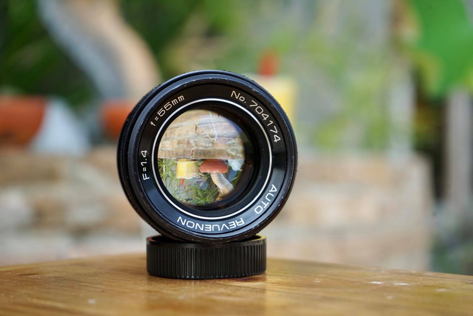 AUTO REVUENON 55MM.F1.4 M42 MOUNT