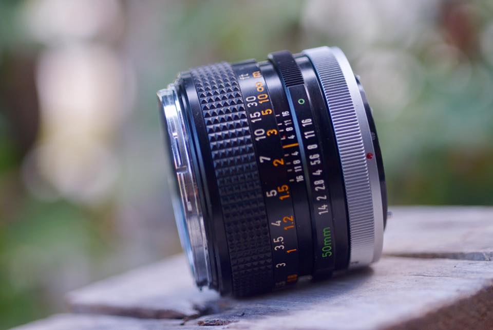 CANON FD LENS 50MM. F1.4 จมูกเงิน FD MOUNT