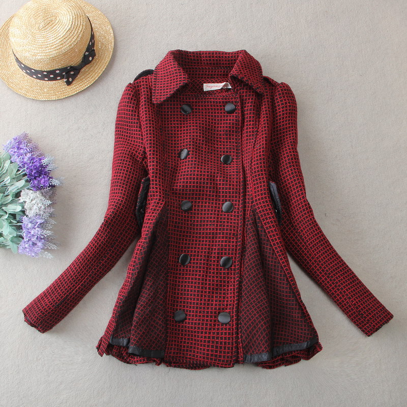 ชุดคลุม เสื้อโค้ด coat ตัวยาว ปลายแต่งจีบทวิสต์ สีแดง ผ้าหนา สวยหรูมากคะ 2 สี แดง/น้ำเงิน