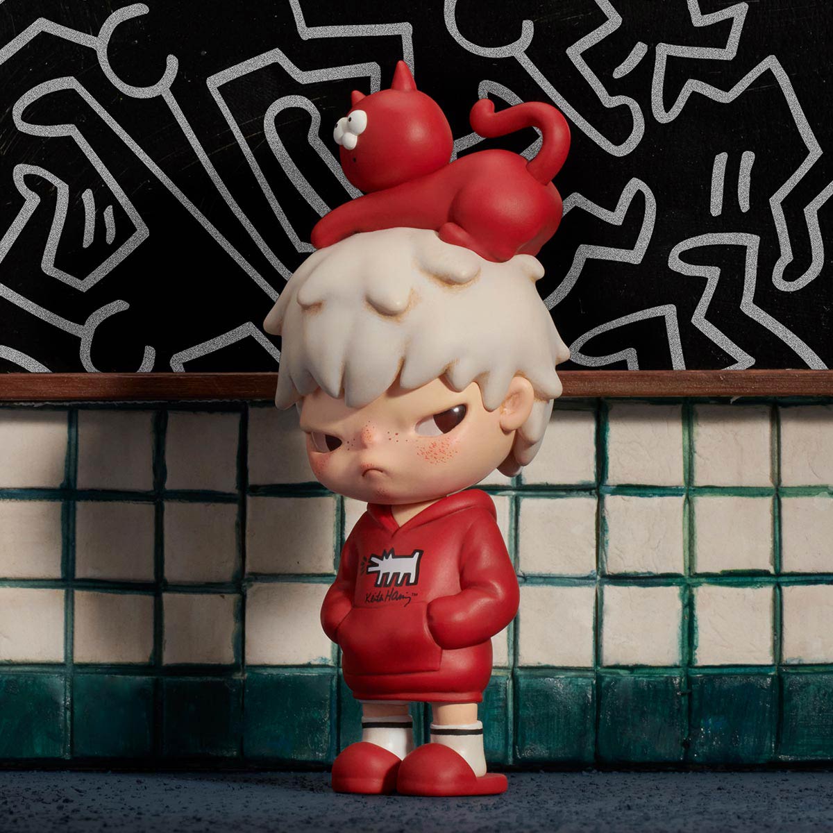 POP MART Hirono x Keith Haring Figure แมวแดง