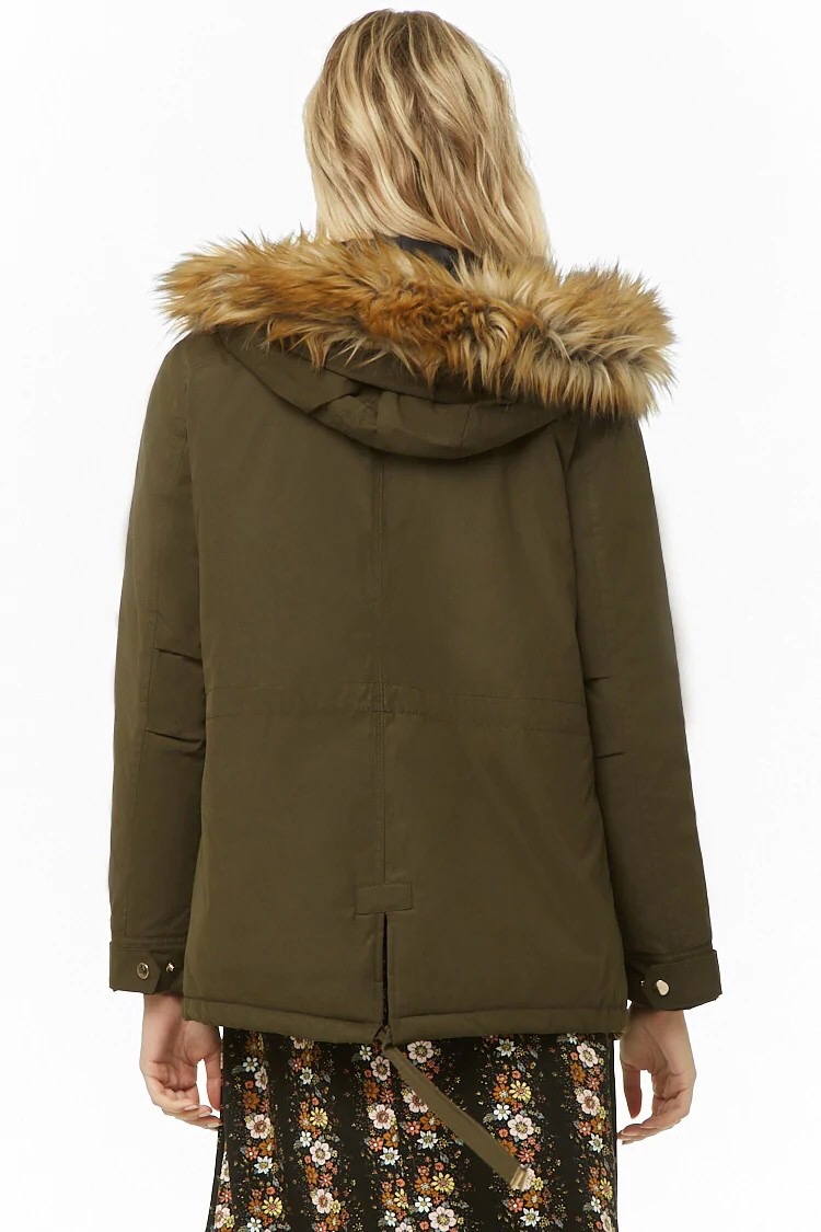 Forever21 เสื้อโค้ทฮู้ดกันหนาว เสื้อปาร์กา parka สีเขียว แต่งเฟอร์ แบรนด์ FOREVER21 เขียว