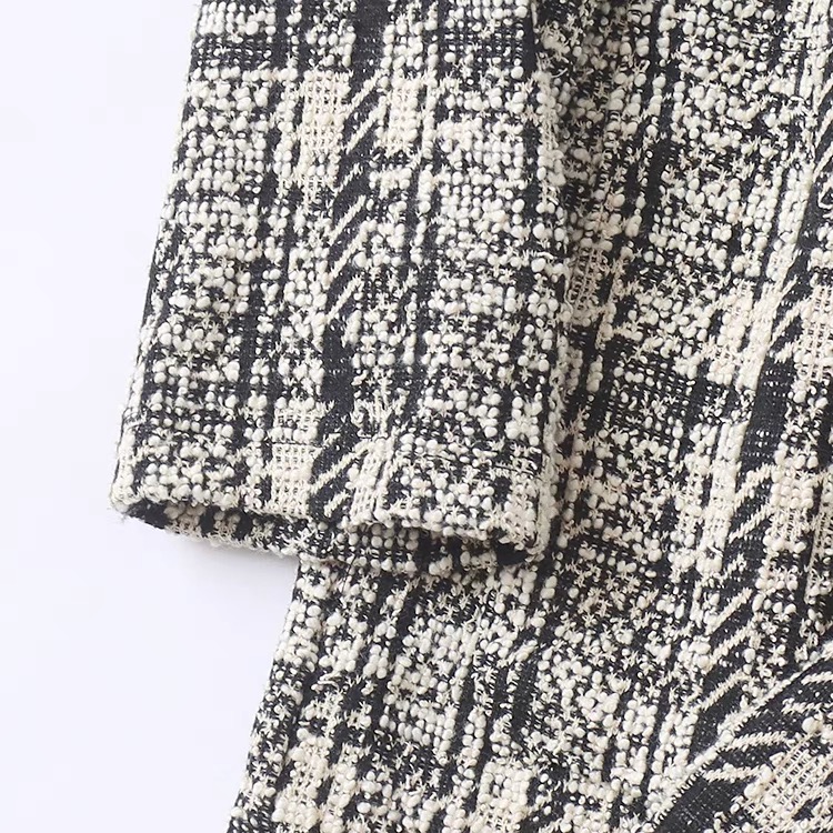 เสื้อโค้ท เสื้อกันหนาว เนื้อผ้าไหมพรม Knitting checked แบรนด์ SOYA CONCEPT