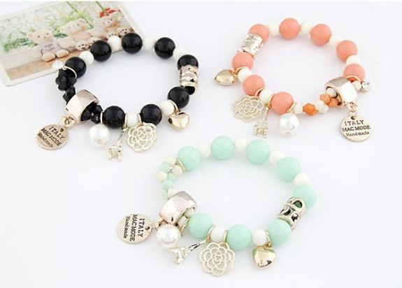 สร้อยข้อมือ Hand made สร้อยข้อมือแฟชั่น ผู้หญิง แบบหวาน ๆ ห้อยตุ้งติ้ง จี้หอไอเฟล ดอกไม้ ป้าย ลาย Italy Mac Mode 791200