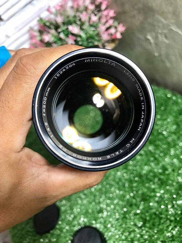 MINOLTA MC TELE ROKKOR PE 200MM. F4.5 MD MOUNT