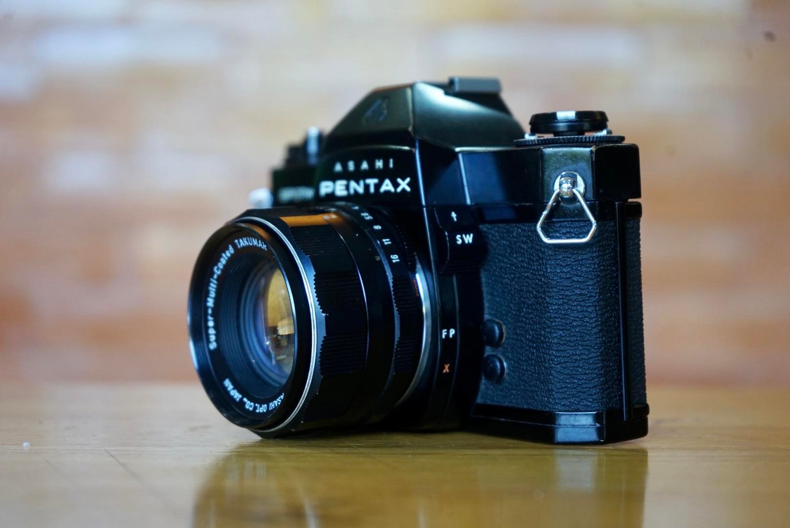ASAHI PENTAX SPOTMATIC SP II SUPER-MULTI-COATED TAKUMAR 55MM.F1.8