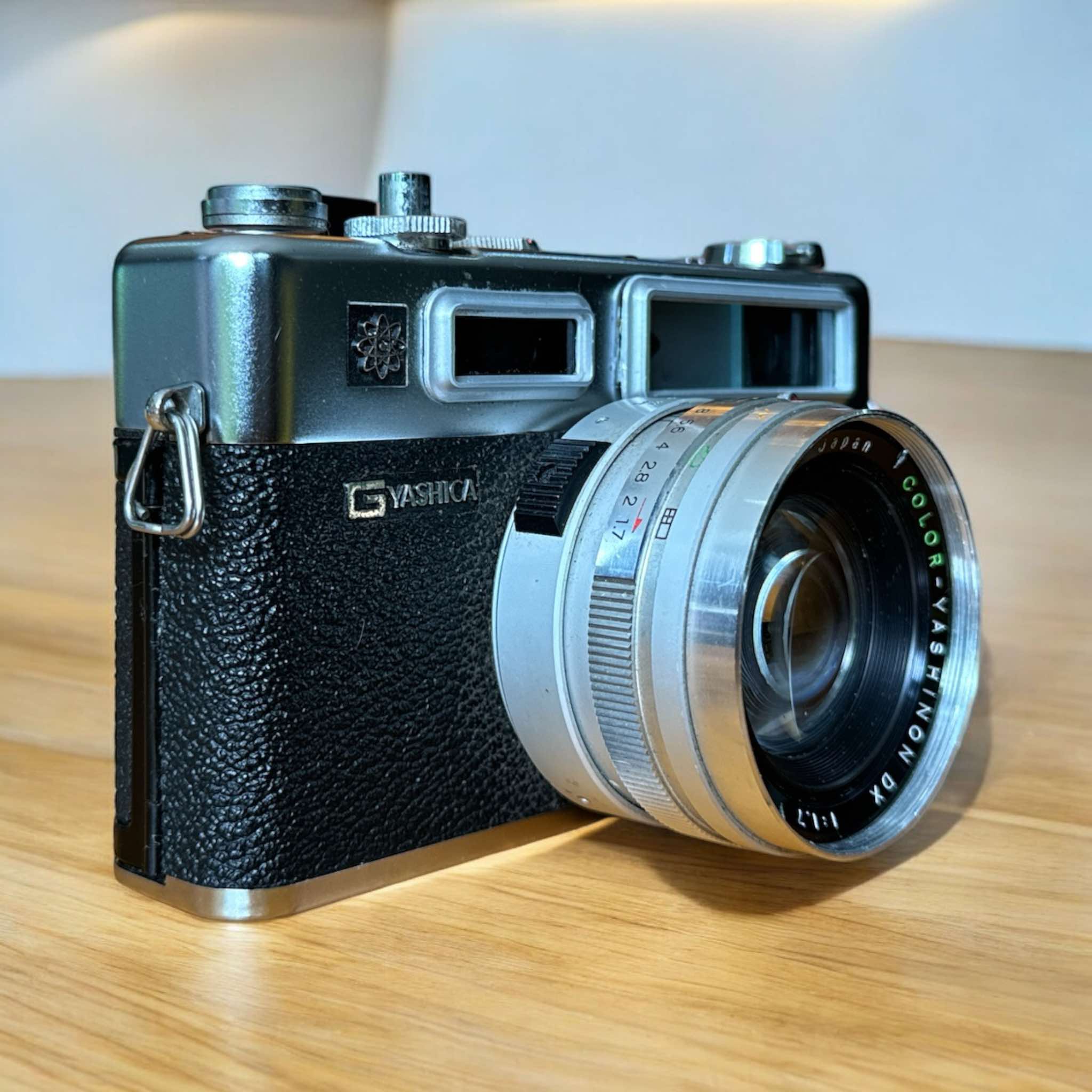YASHICA ELECTRO 35GSN YASHICA COLOR YASHINON-DX 45MM.F1.7