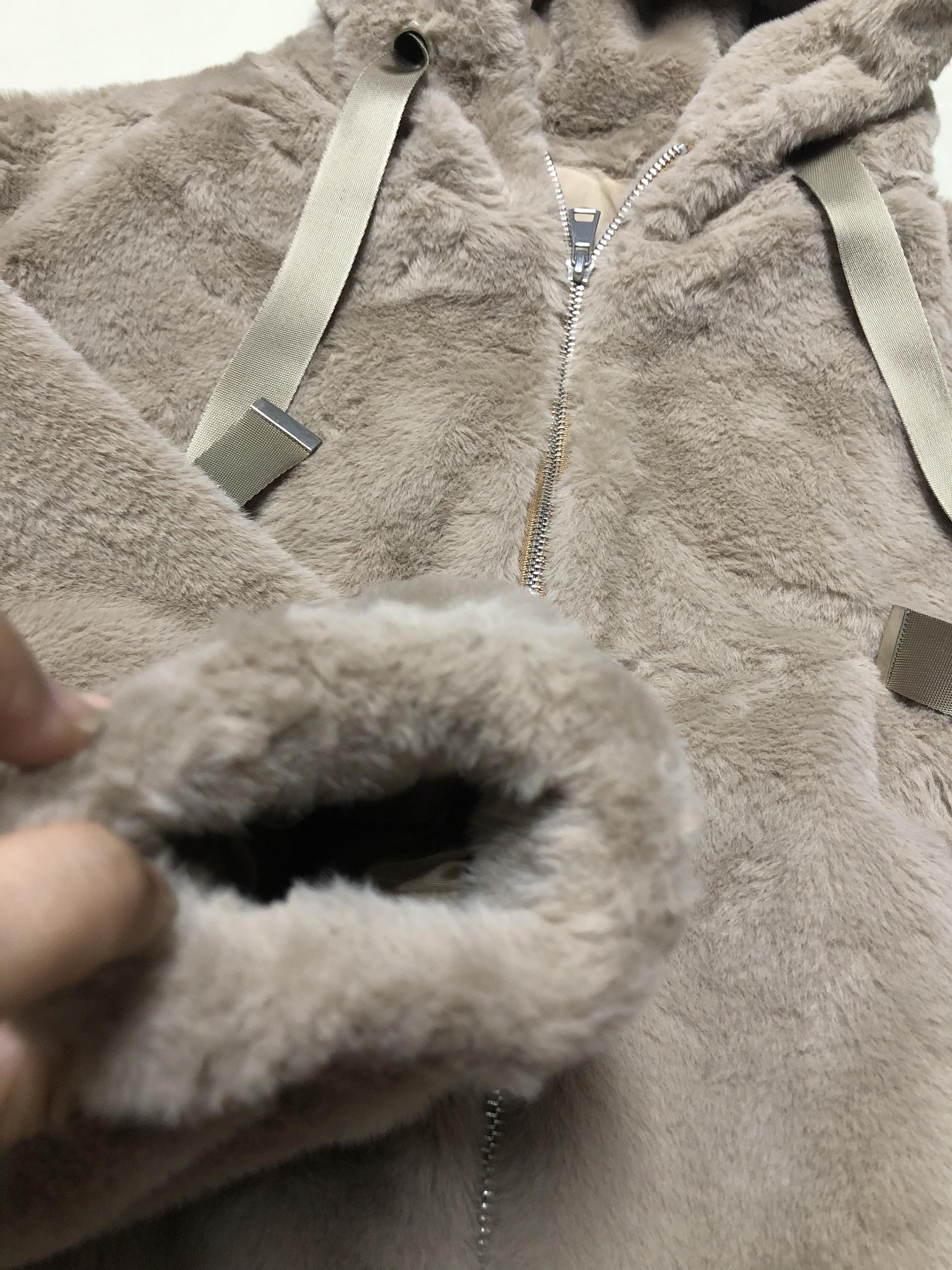 Zara เสื้อเฟอร์กันหนาว หมวกฮู้ด เสื้อขน แบรนด์zara สำเนา ดำ