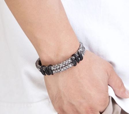 สร้อยข้อมือ กำไล ข้อมือชาย หนังแท้ คอลเล็กชั่น กรงเล็บ มังกร สวย เท่ สร้อยข้อมือชาย วัยรุ่น เท่ ๆ 618164