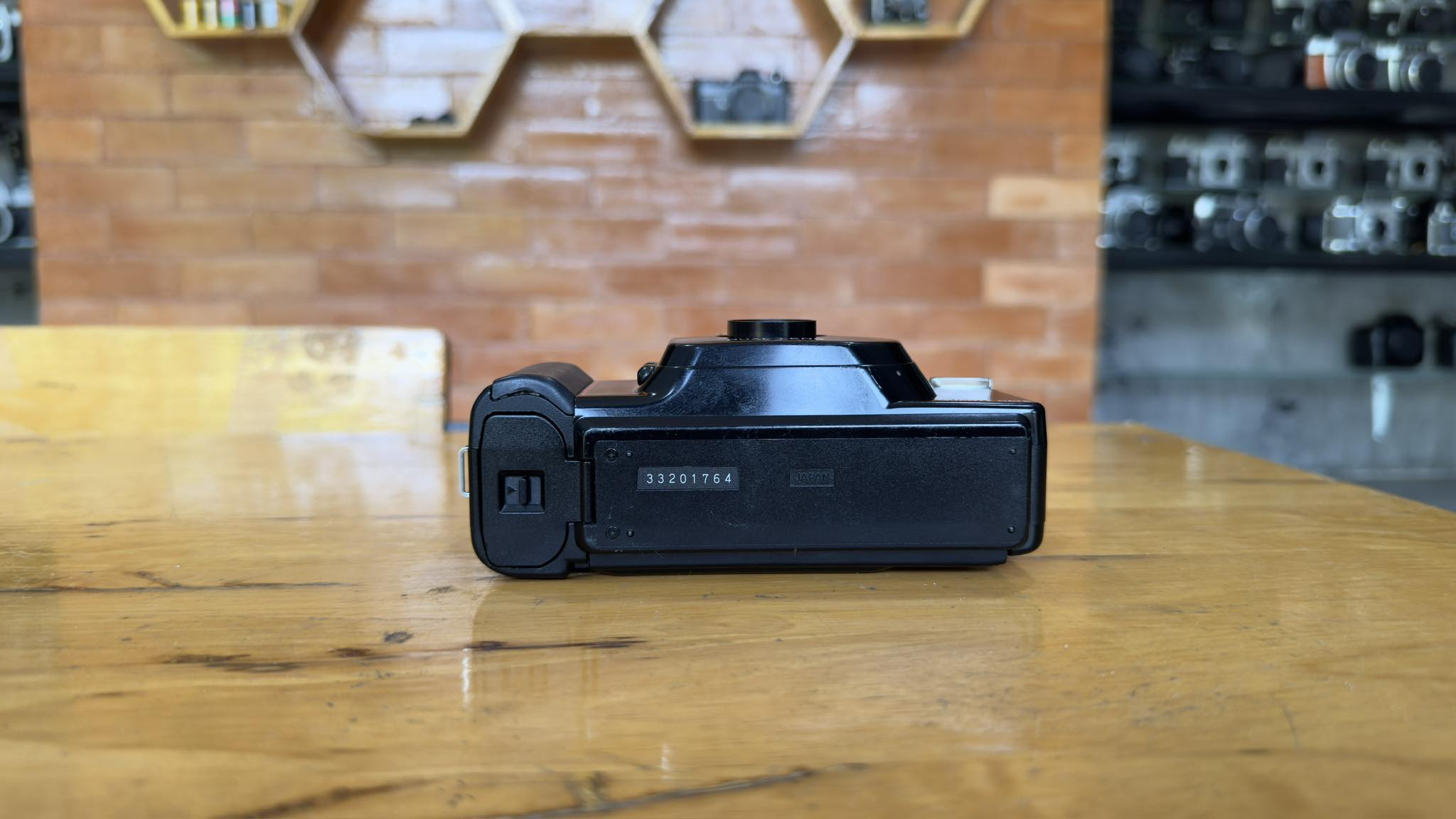 MINOLTA MAC-DUAL QUARTZ DATE
