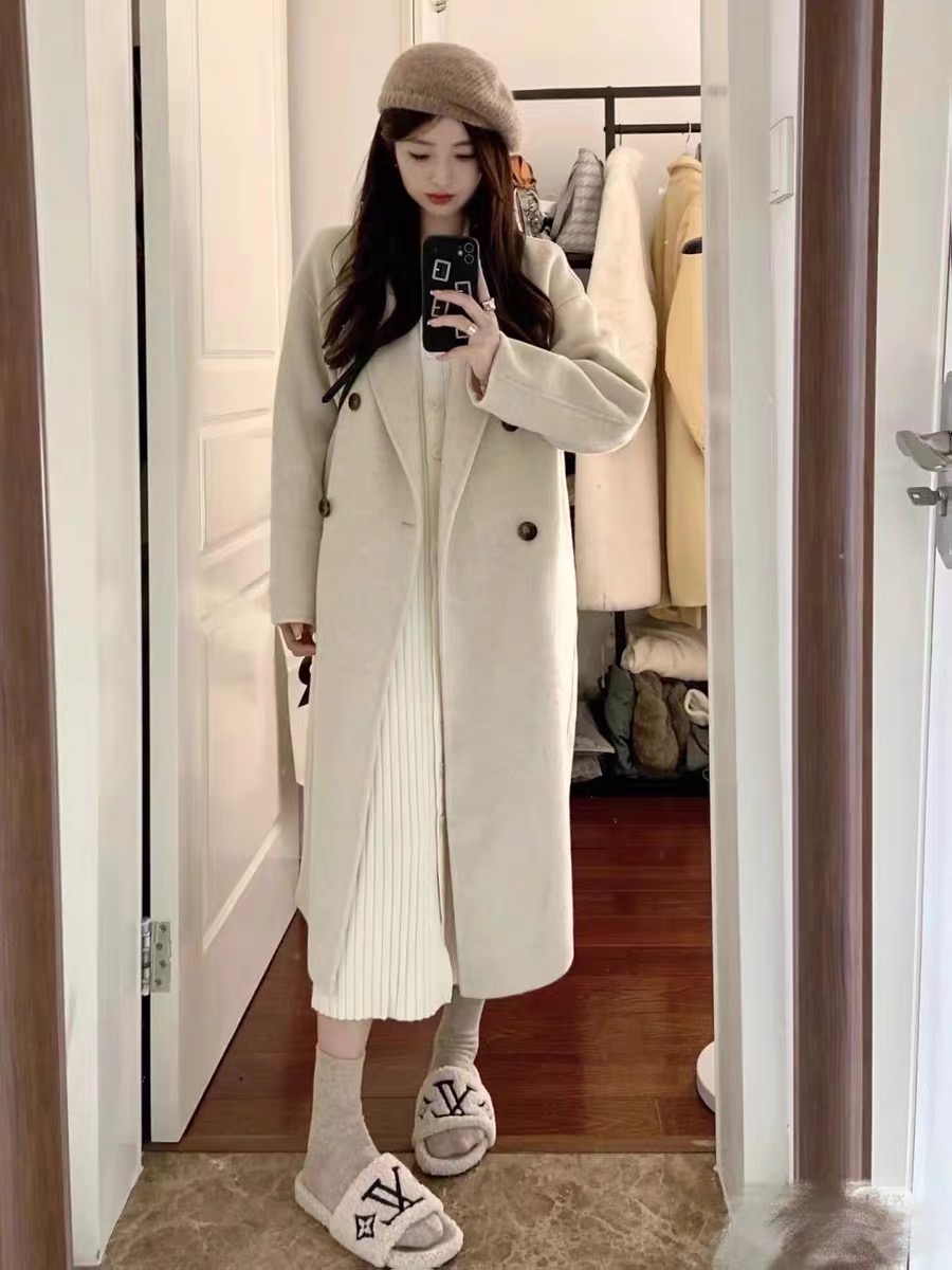 เสื้อโค้ทวูล Trench coat เสื้อโค้ทเฟอร์ โค้ทสักหลาดสีเบจ แบรนด์ Primark สำเนา สำเนา สำเนา สำเนา สำเนา สำเนา สำเนา