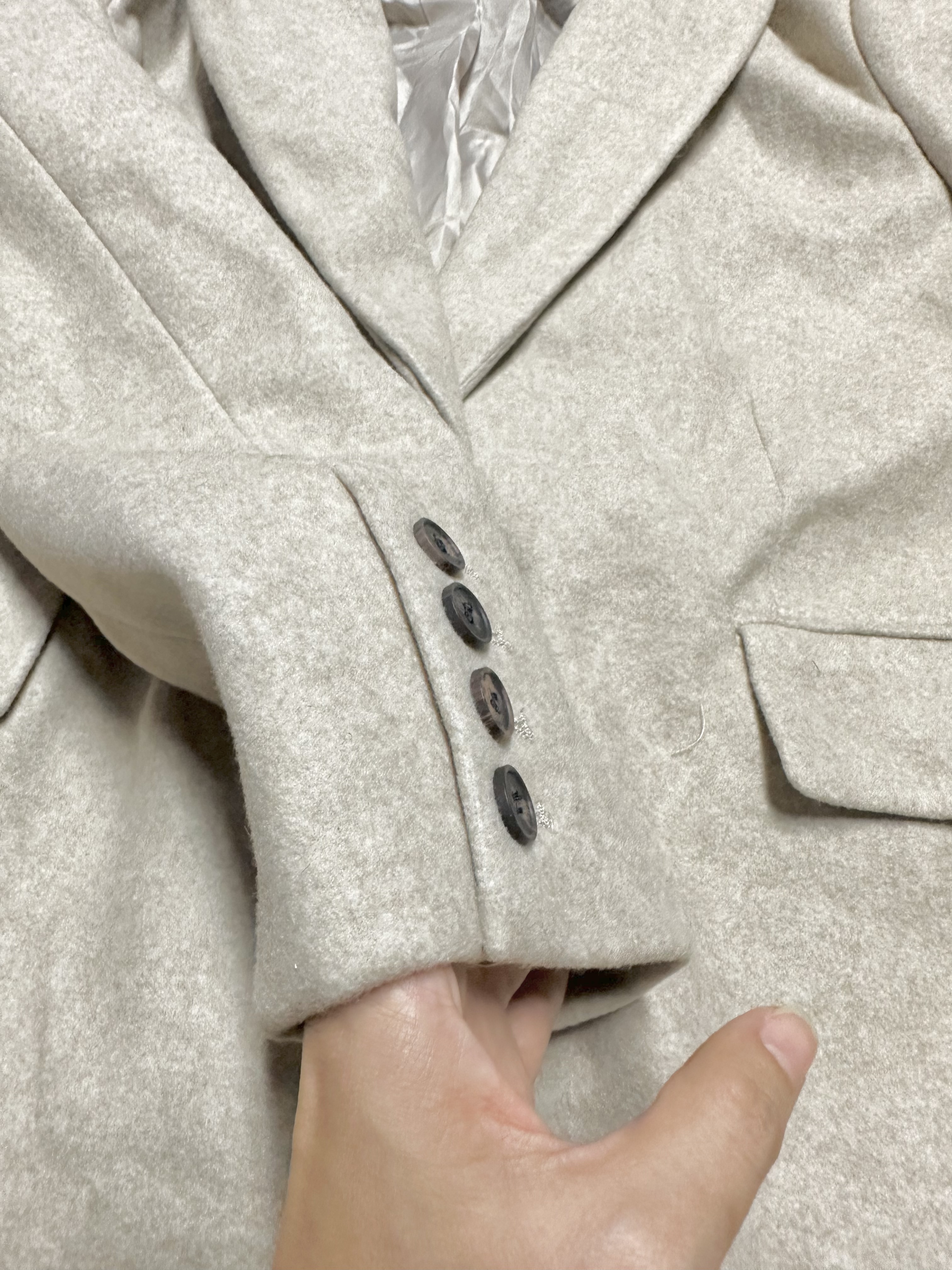 เสื้อโค้ทวูล Trench coat เสื้อโค้ทเฟอร์ โค้ทสักหลาดสีเบจ แบรนด์ Primark สำเนา สำเนา สำเนา สำเนา สำเนา สำเนา