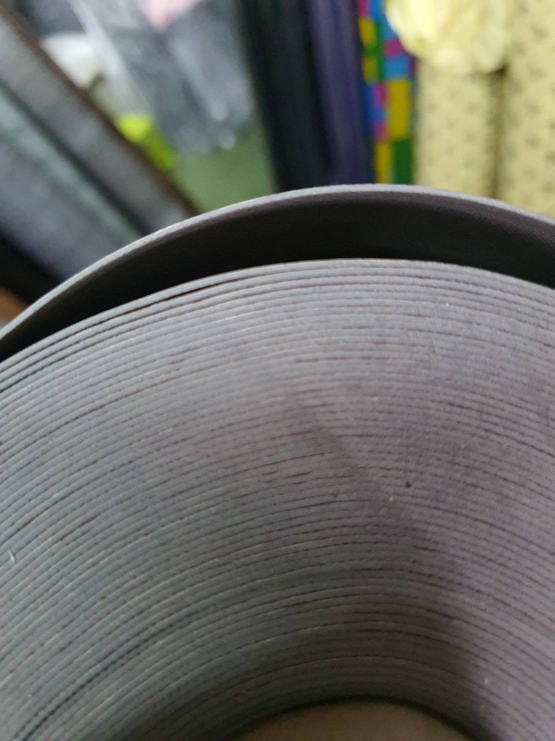 เสื่อน้ำมัน ลายมาใหม่ 1 พฤษภาคม 2566