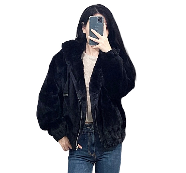Page one เสื้อเฟอร์กันหนาว หมวกฮู้ด เสื้อขน Fluffy coat แบรนด์ page One ดำ