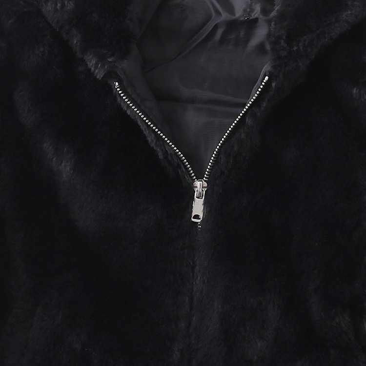 Page เสื้อเฟอร์กันหนาว หมวกฮู้ด เสื้อขน Fluffy coat แบรนด์ page One สำเนา ดำ
