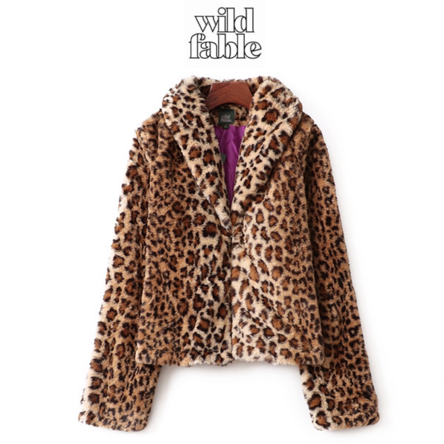 Wild fable เสื้อเฟอร์กันหนาว ลายเสือ กันหนาวขนเฟอร์ลายเสือ เสื้อคลุม ขน ลายเสือ ติดตะขอ2 จุด แบรนด์ WILD FIBLE ลายเสือ