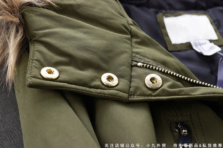 Forever21 เสื้อโค้ทฮู้ดกันหนาว เสื้อปาร์กา parka สีเขียว แต่งเฟอร์ แบรนด์ FOREVER21 เขียว