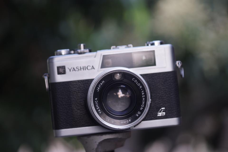 YASHICA ELECTRO 35GX Color Yashinon DX 40mm. f1.7