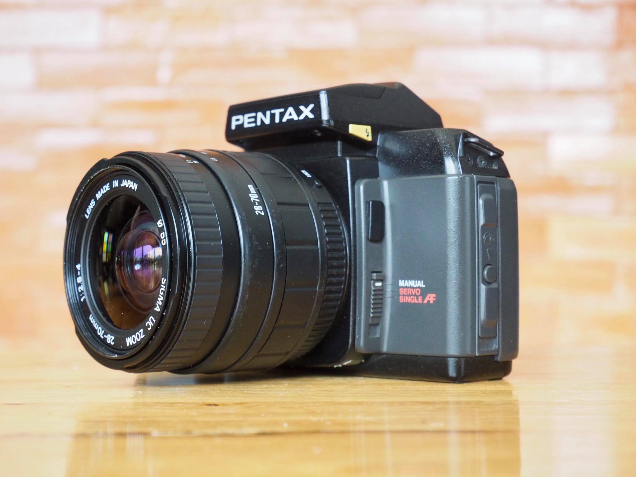 PENTAX SFXN SIGMA UC ZOOM 28-70MM.F2.8-4