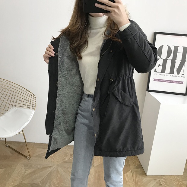 Giordano เสื้อโค้ทเฟอร์กันหนาว เสื้อฮู้ดปาร์กา โค้ทสีเขียว แต่งเฟอร์ (เฟอร์ถอดได้คะ) แบรนด์GIORDANO เขียว