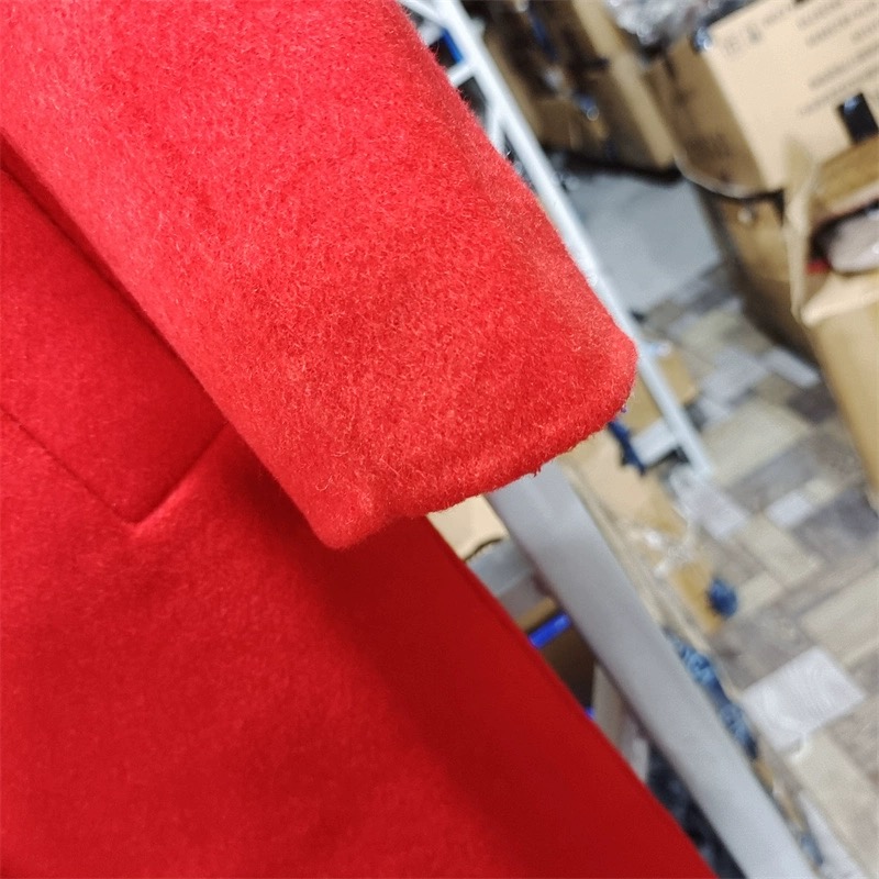 LEDIN LOVE เสื้อโค้ท เสื้อกันหนาว เนื้อผ้าสักหลาดวูล สีแดง แบรนด์ LEDIN LOVE