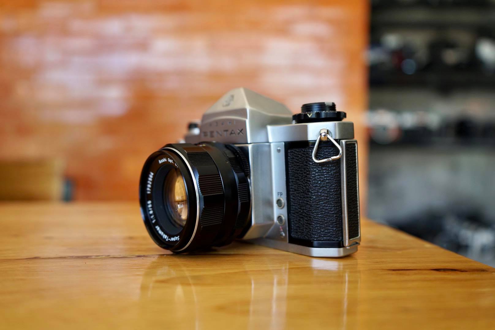 ASAHI PENTAX SV+SUPER TAKUMAR 55MM.F1.8