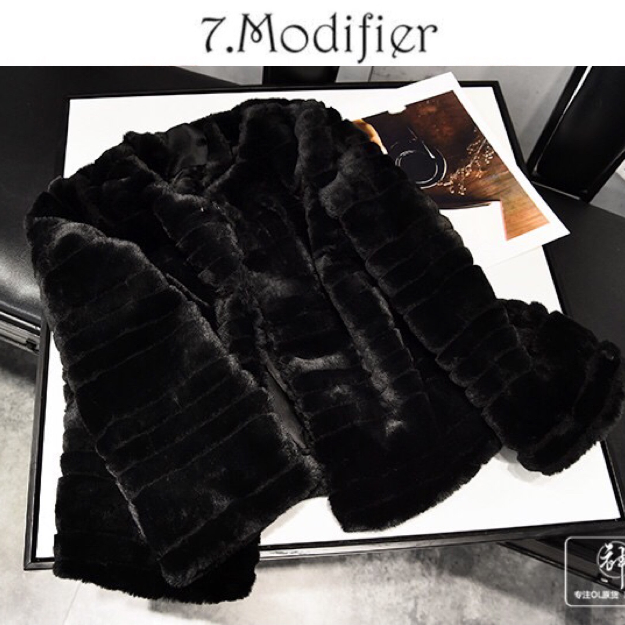 7.modifier เสื้อเฟอร์กันหนาว กันหนาวขนเฟอร์สีดำ แบรนด์ 7.Modifier เสื้อคลุมขน ดำ