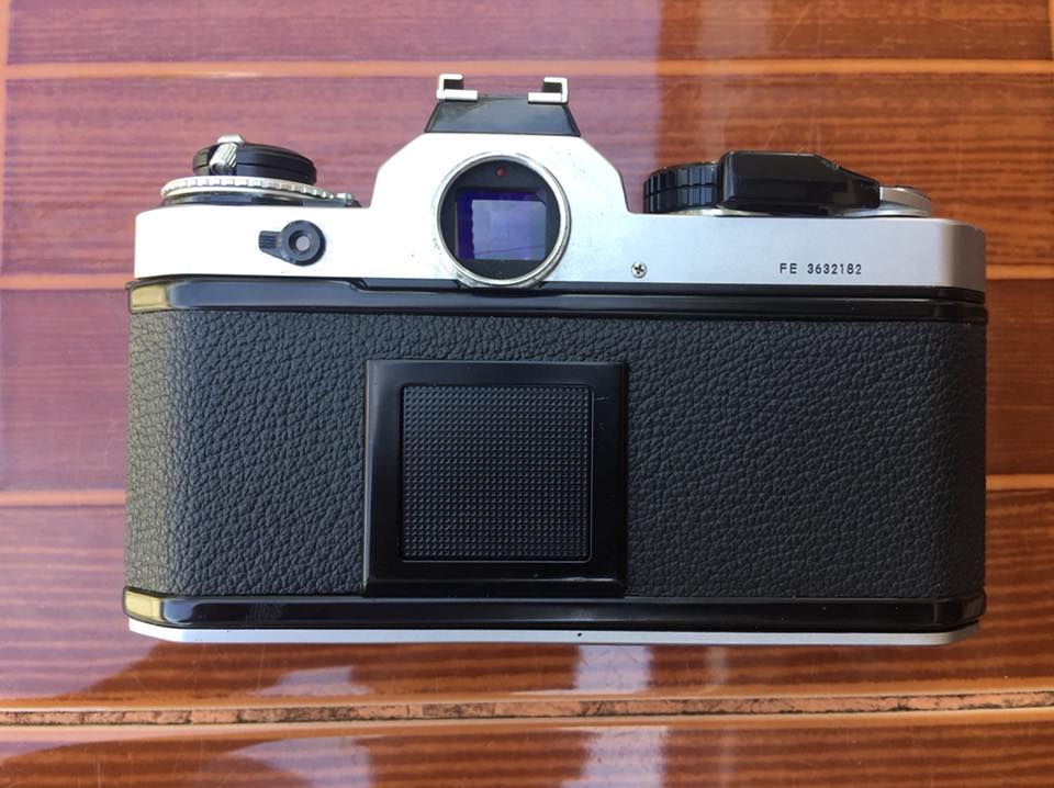 NIKON FE
