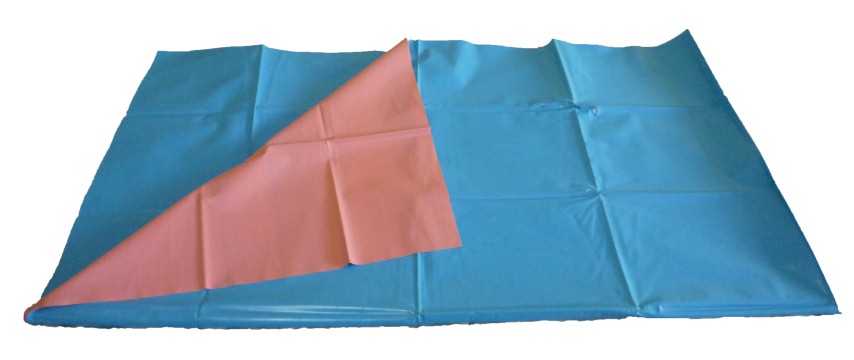 ผ้ายางรองกันเปื้อน 2 หน้า (ชมพู-ฟ้า) ขนาด 92x122 cm. ใช้สำหรับรองปัสสาวะ,อุจจาระ