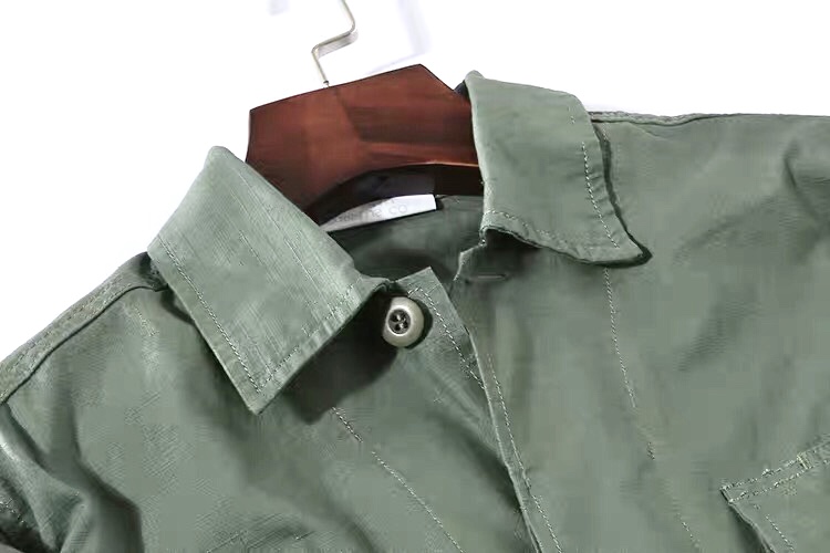 Surplus Co. (Japan) เสื้อเขียวทหาร เสื้อนอกแนวทหาร แบรนด์ Surplus Co.(Japan)แพทเทินสวย เท่ห์มาก คะ Size S/M/L/XL เขียว