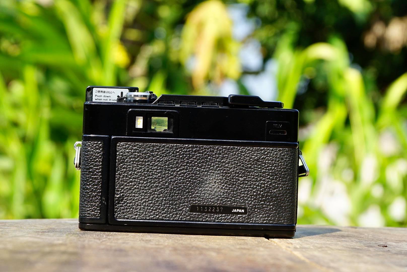 MINOLTA HI-MATIC AF-D MINOLTA LENS 38MM.F2.8