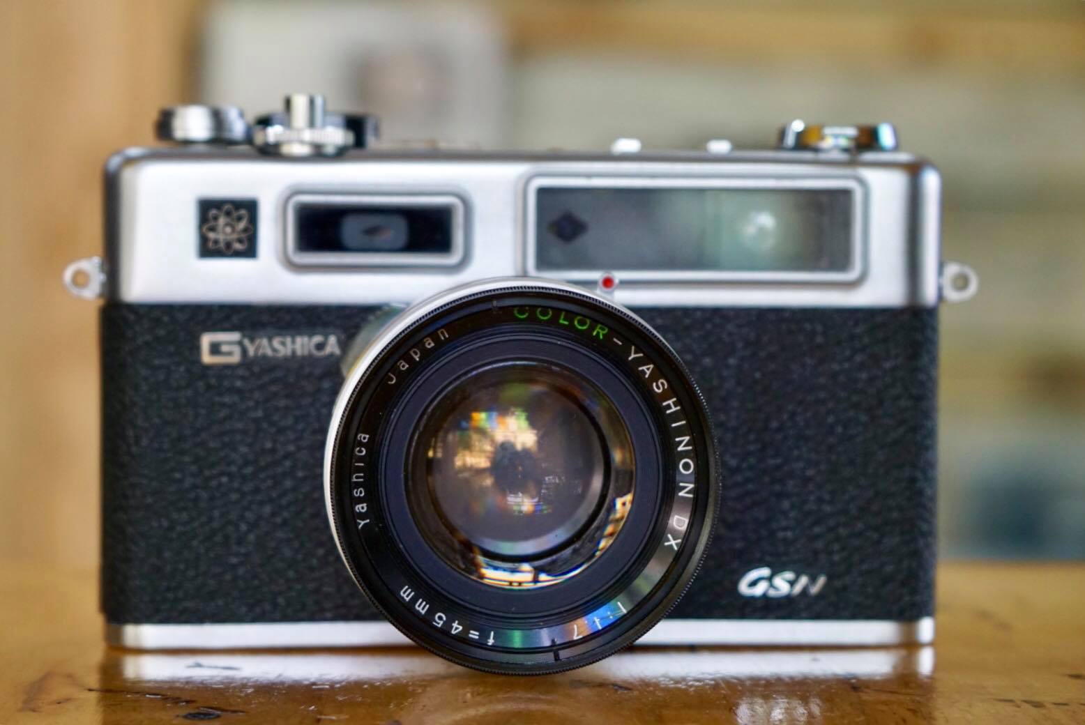 YASHICA ELECTRO 35 GSN YASHICA COLOR-YASHINON DX 45MM.F1.7
