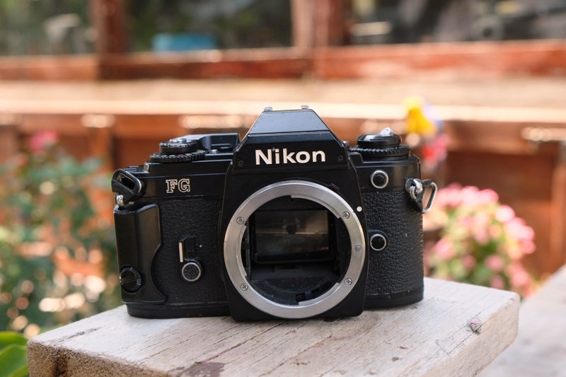 NIKON FG