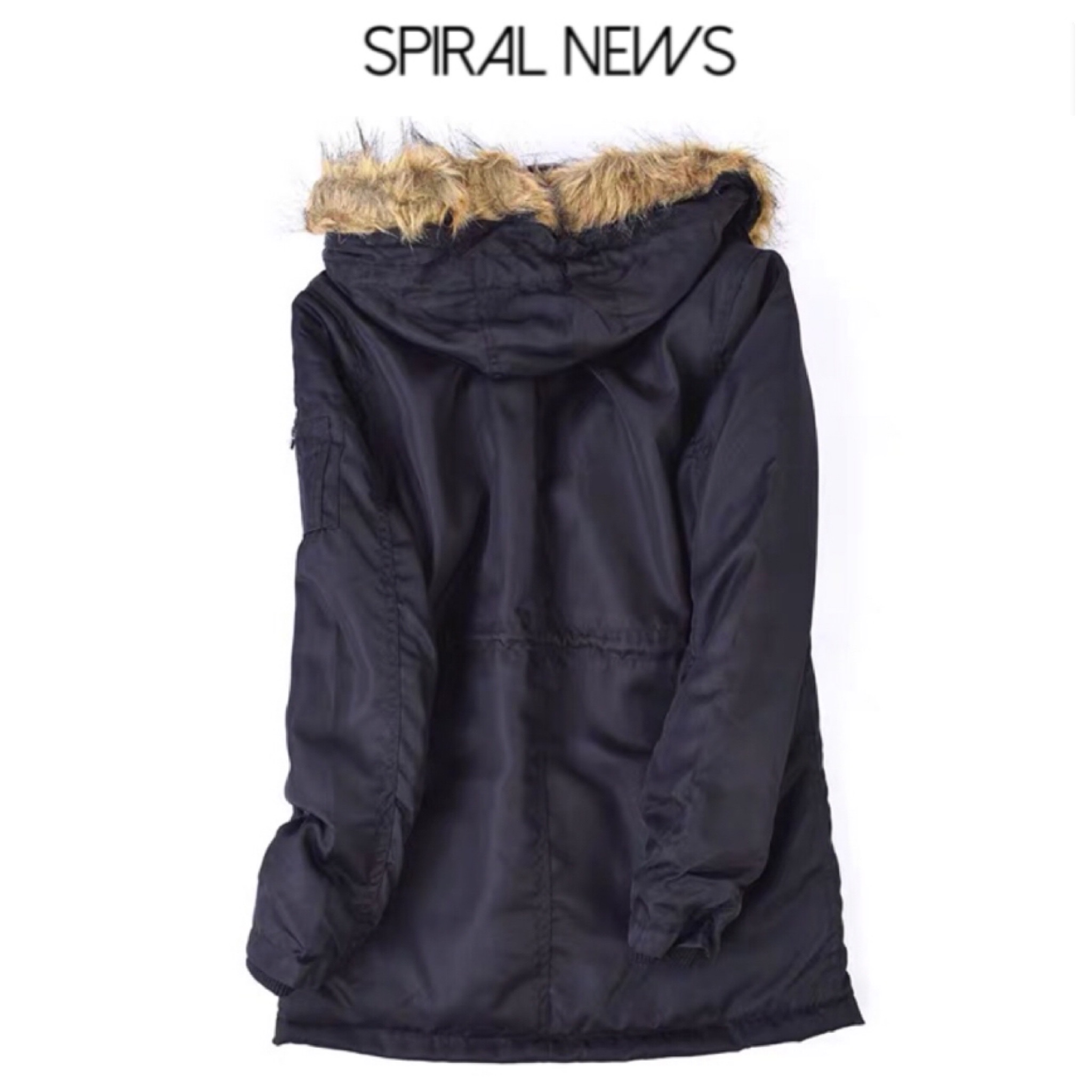 Spiral news เสื้อโค้ท เสื้อกันหนาว ฮู้ด บุนวมอุ่น Spiral news ( เฟอร์ถอดได้ค่ะ) ดำ