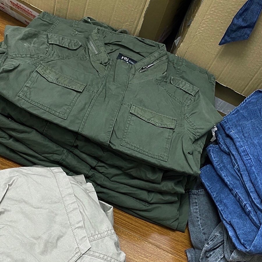 FRJ jeans เสื้อนอกเขียวทหาร เสื้อแจ็คเก็ต แนวทหาร แบรนด์FRJ เขียว