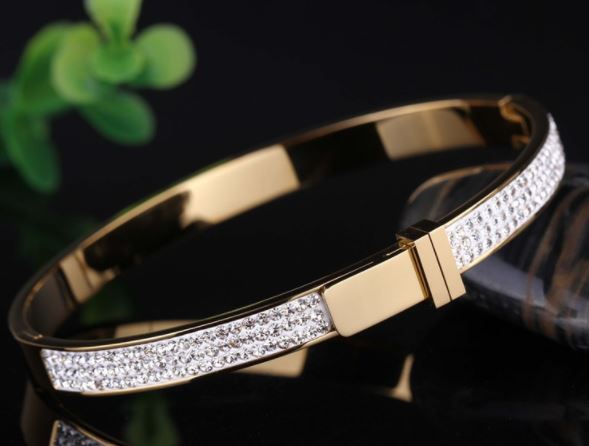 กำไลข้อมือ สร้อยข้อมือ ผู้หญิง กำไลเงิน กำไลทอง ฝังเพชร 3 สี ทอง เงิน Rose Gold กำไลผู้หญิง ฝังเพชร ใส่ออกงาน 409633