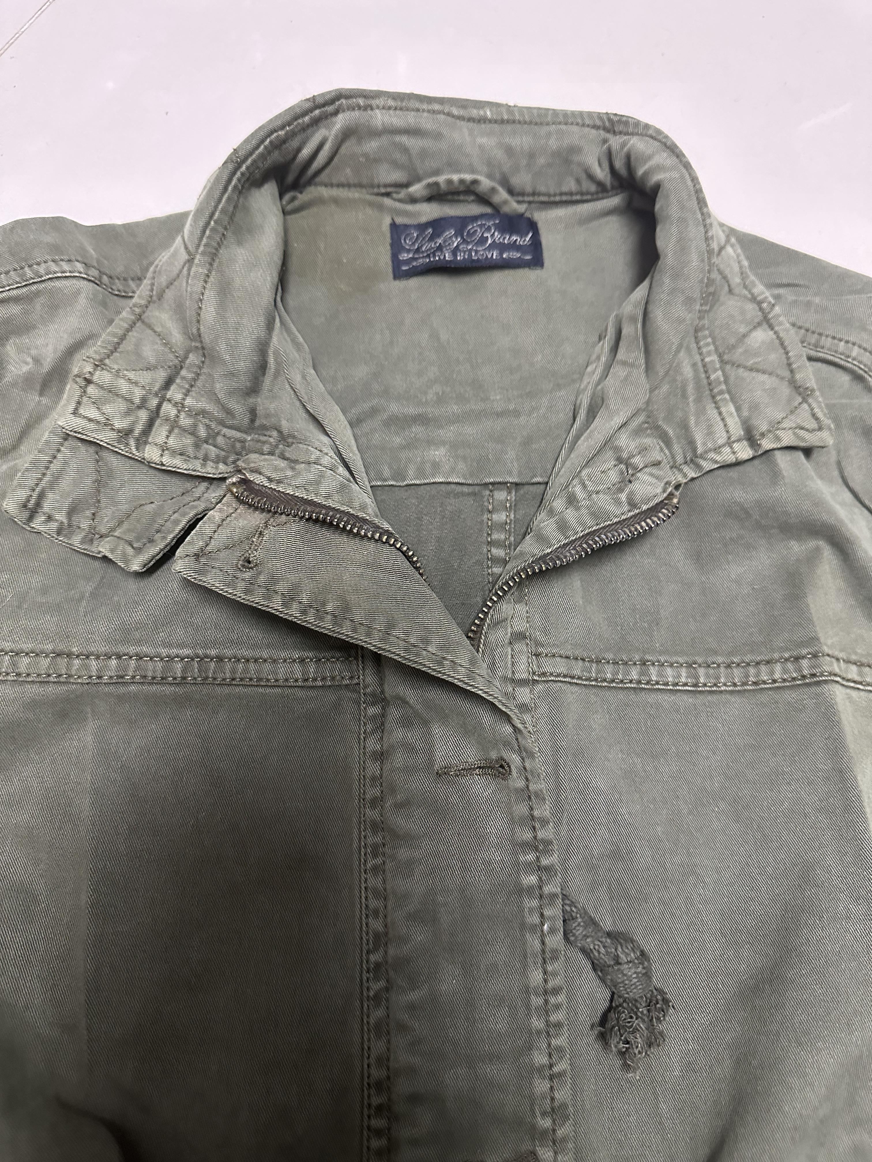 LUCKY BRAND เสื้อนอกเขียวทหาร เสื้อแจ็คเก็ต แนวทหาร แพทเทิน Lucky brandสวย เท่ห์ มาก แบรนด์ In extenso สำเนา เขียว
