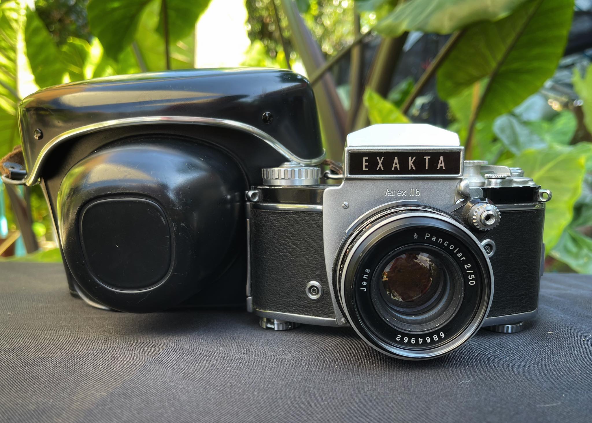 EXAKTA VAREX II B JENA Q1 PANCOLAR 50MM.F2